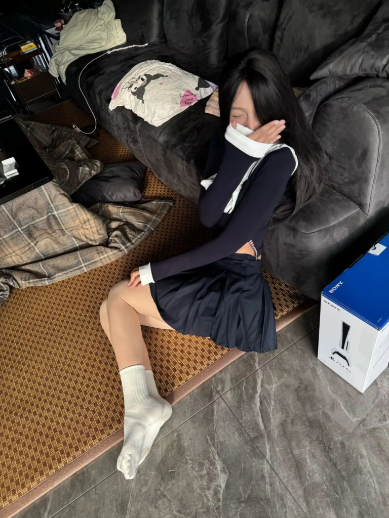 3万粉丝抖音清纯系网红立早章私拍宠粉福利视频外流