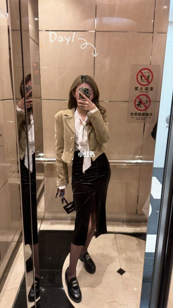 普华pwc商k聚会貌美如花的陪酒公主小妹竟是女下属