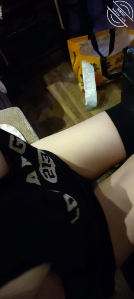 [长篇连载:我拿下了是拉拉的亲姐]看着她的身体我有一时间差点失控-来自海角社区的真实故事经历
