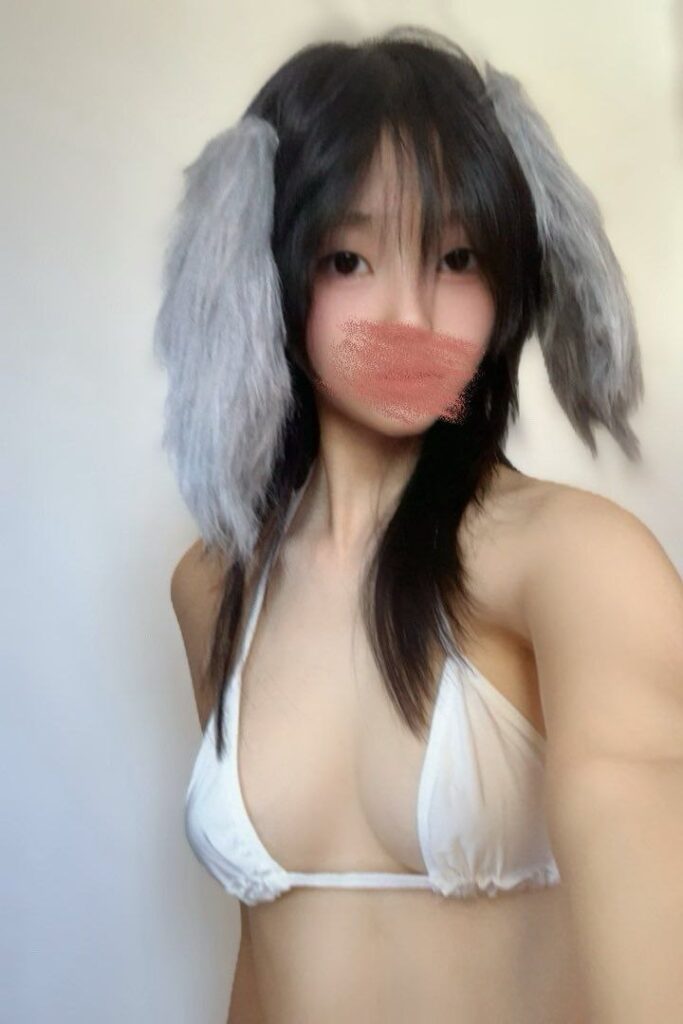 推特微博新晋嫩妹福利姬口口犬付费福利视频流出