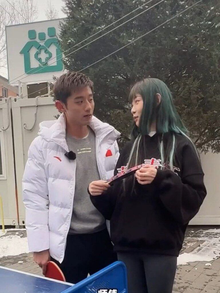 机车女神痞幼又曝瓜分手不足月上恋综网传被金主手滑放出小视频