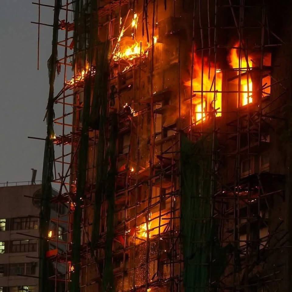历史最严重火灾香港大埔屋宏福苑超五级大火疑似施工失误