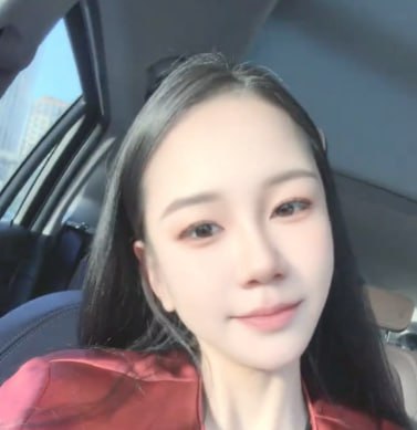 盐山金牌女销售卖钢管的小姐姐一拖三谈业务就要下本钱