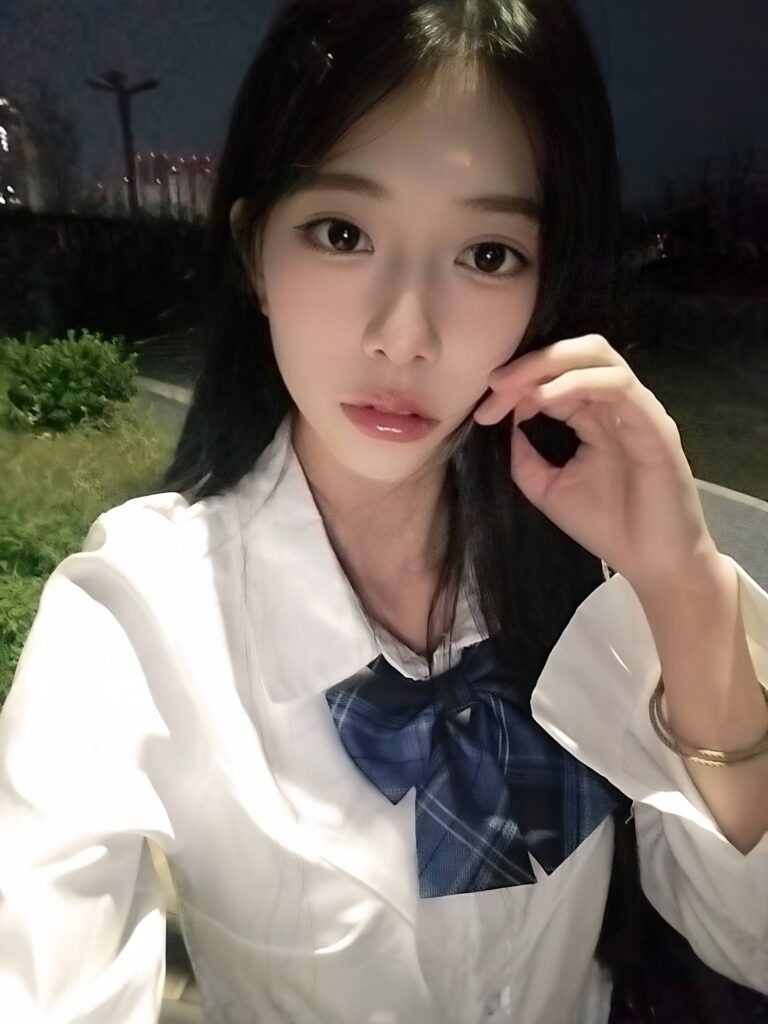 微博推特福利姬starluck被曝退网出轨隐瞒异地男友下海
