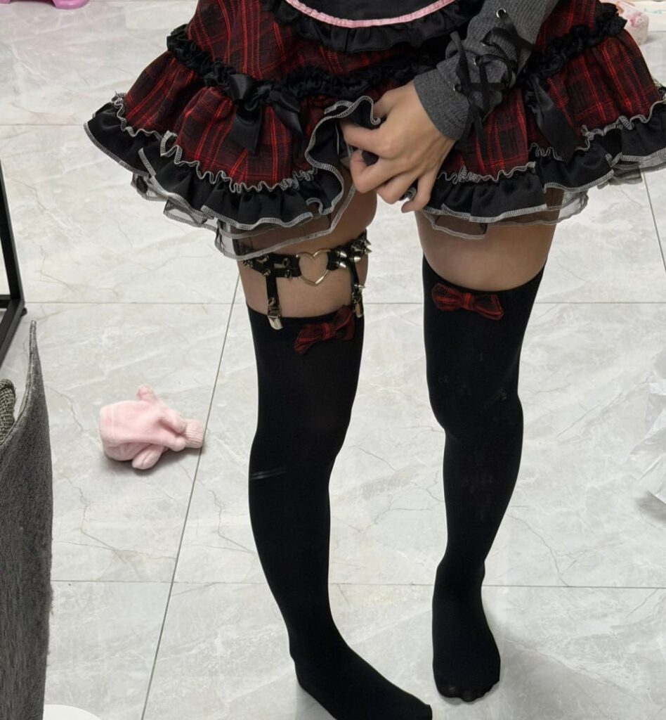 微博推特元气少女金币崽露脸私拍大尺度视频外流