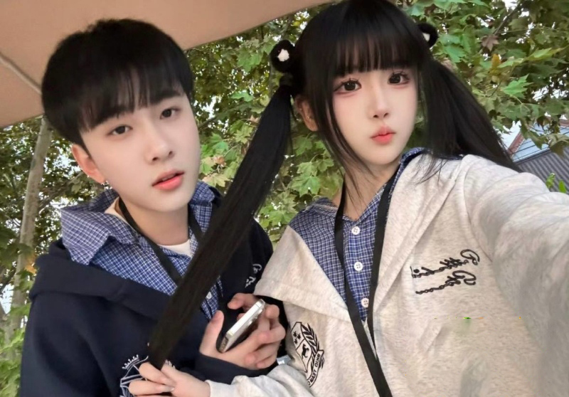 互联网初代男网红王乐乐实锤女友简简出轨陪睡