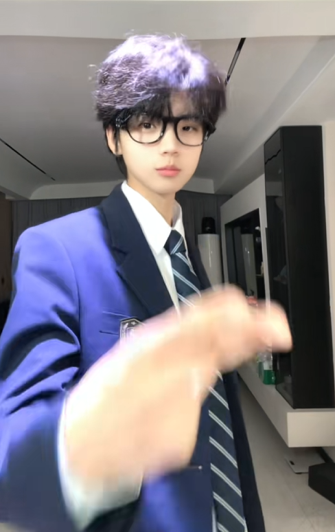 47万粉丝抖音男网红田en硕塌房收割粉丝背刺榜一
