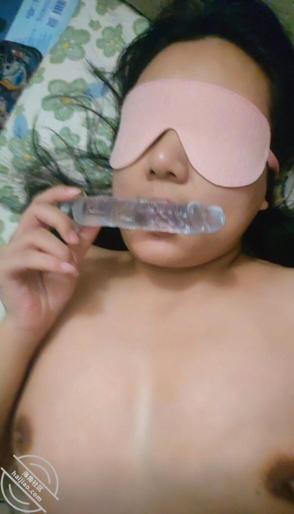 [长篇连载:寻欢作乐的妻子]老婆身材很好的特别是腿模特级别—来自海角社区的全新连载