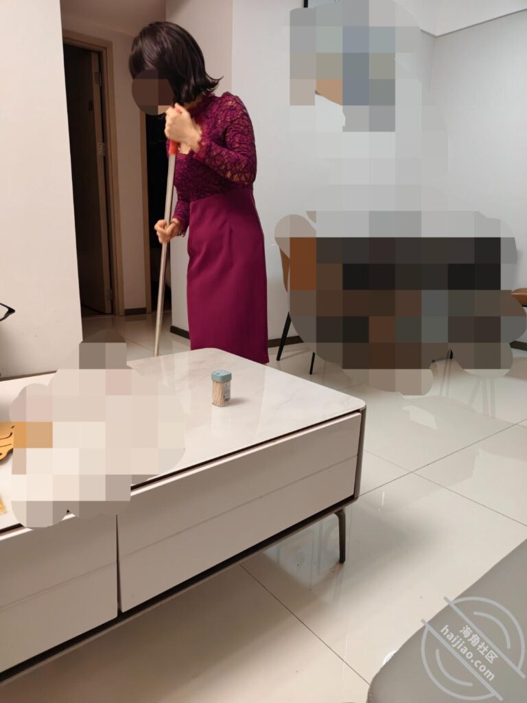 [长篇连载:勾人俏妈妈]每天穿得这么风搔头顶已经一片绿-来自海角社区的真实故事经历