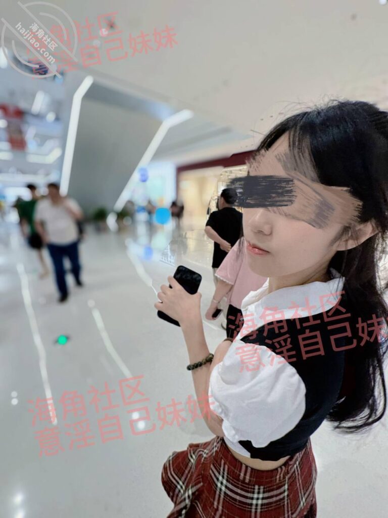 至151章节[长篇连载:意银自己妹妹]看着妹妹跟另外着姐妹进了房间就开始幻想-来自海角社区的真实故事经历
