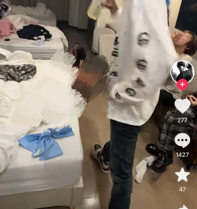 抖音热瓜高街帝霸凌事件精神小妹被欺凌