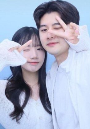 韩国情侣官宣下海自拍大尺度福利视频外流
