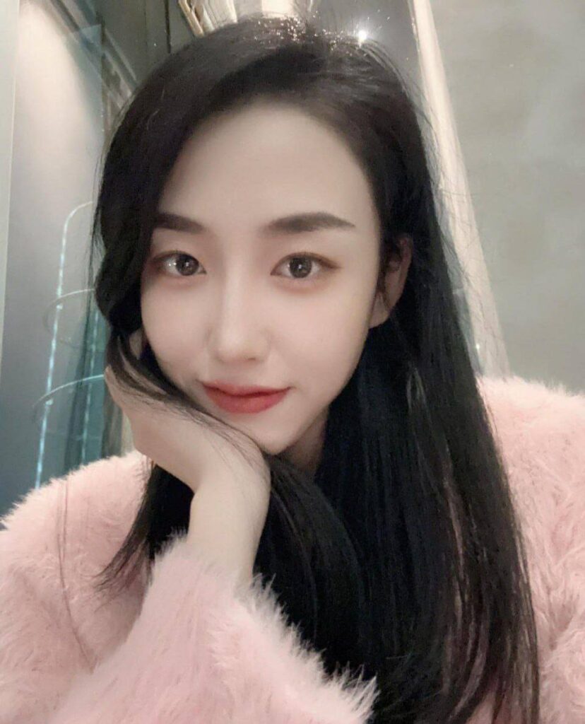 山东东营在职教师李汶芯被曝下海私拍福利视频曝光