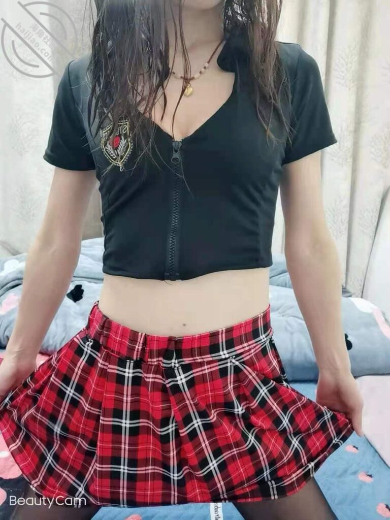 [长篇连载:我的极品嫂子]嫂子实在是太让我着迷了想找机会近距离接触-来自海角社区的真实故事经历