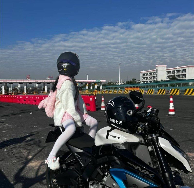 甜甜的爱情还是恐怖仙人跳抖音机车嫩妹金世幼亲热过后告qj