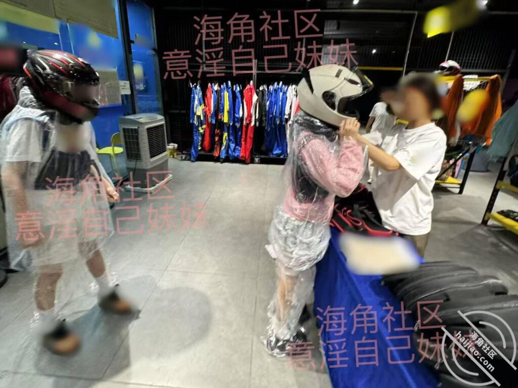 至151章节[长篇连载:意银自己妹妹]看着妹妹跟另外着姐妹进了房间就开始幻想-来自海角社区的真实故事经历