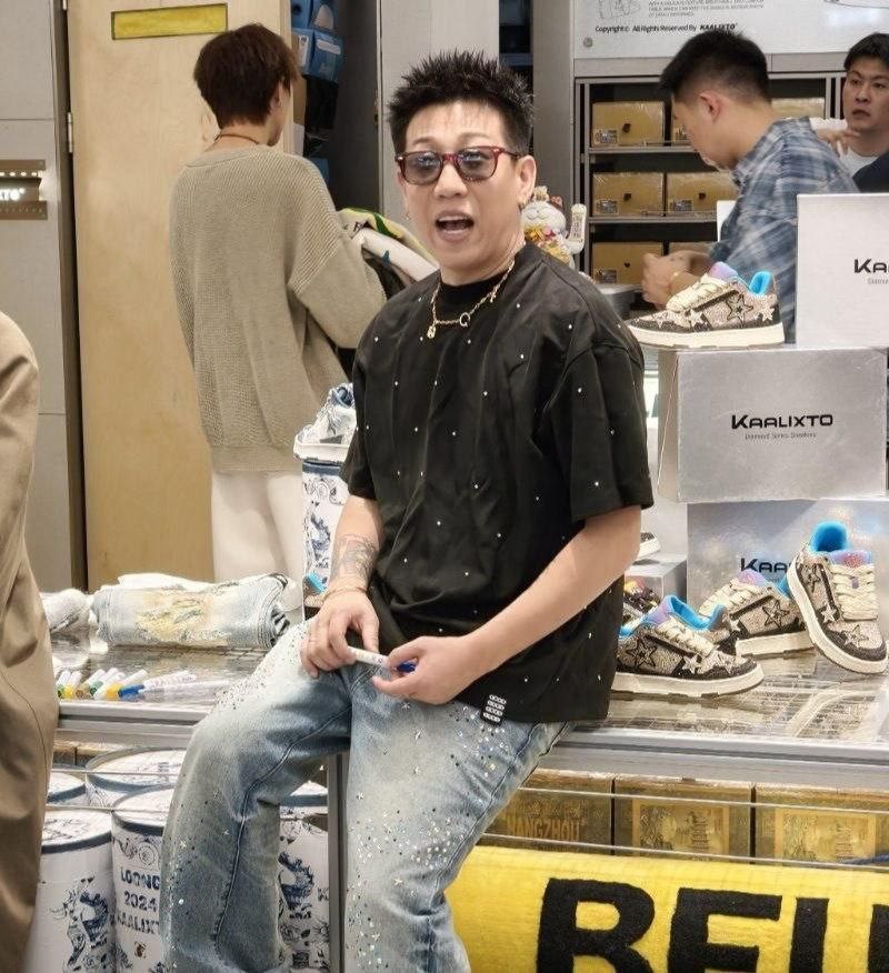 3000块都不给570万粉丝网红老白不喝酒白嫖陪滑网红洛洛历险记