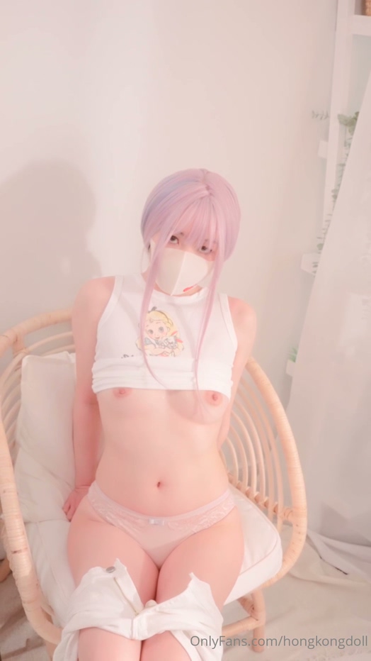 OnlyFans玩偶姐姐HongKongdoll最新定制作品《可爱baobao》