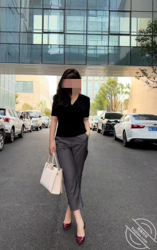 [长篇连载:江南痞子说]她身上的香水味闻着都能想入非非-来自海角社区的真实故事经历