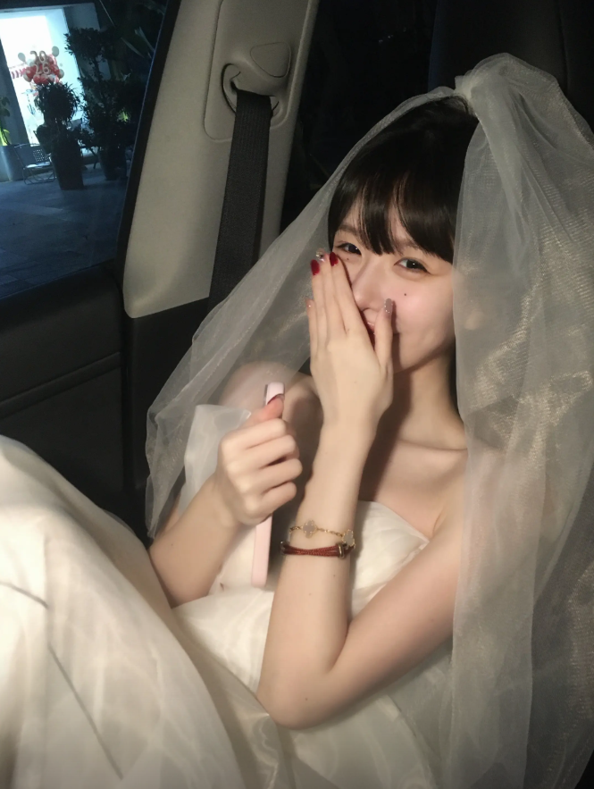 400万粉丝抖音网红深海蜜柚被爆料多人运动正面回应