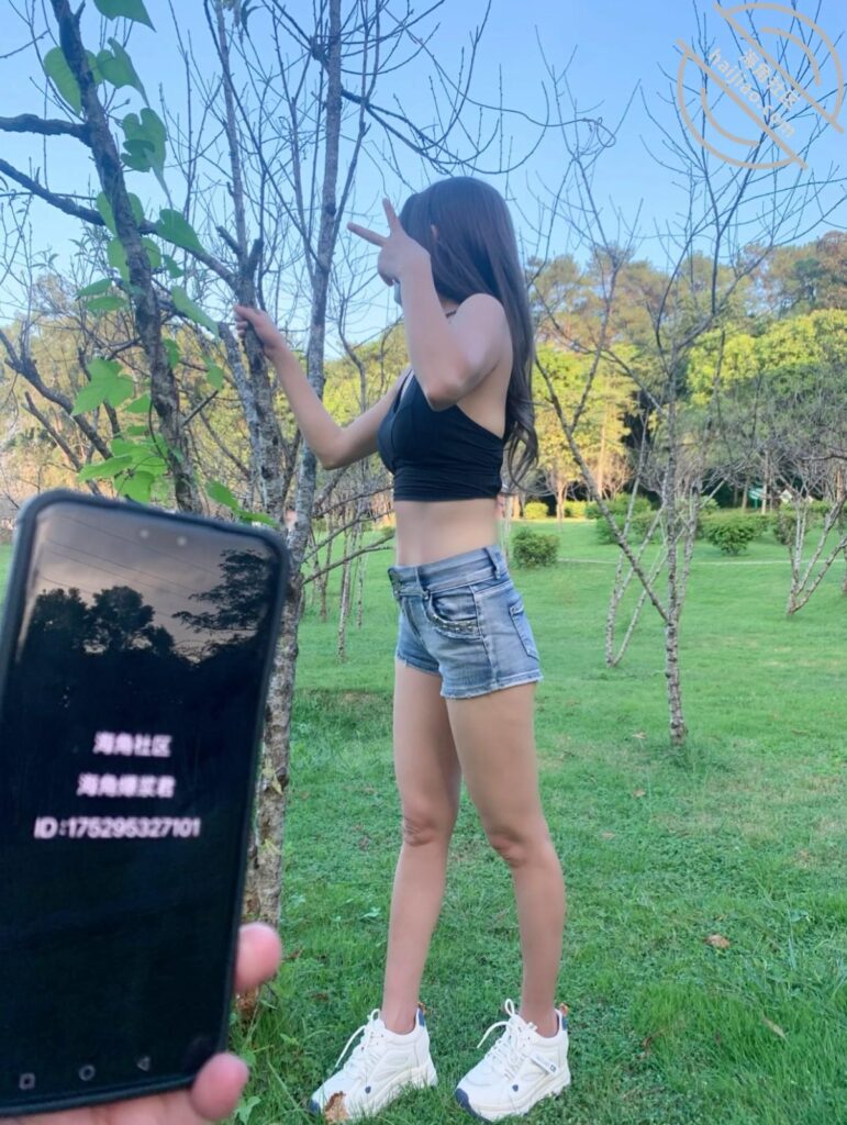 [长篇连载:我和表姐的再次相拥]自己的手不知何时伸进了表姐的内裤里-来自海角社区的真实故事经历