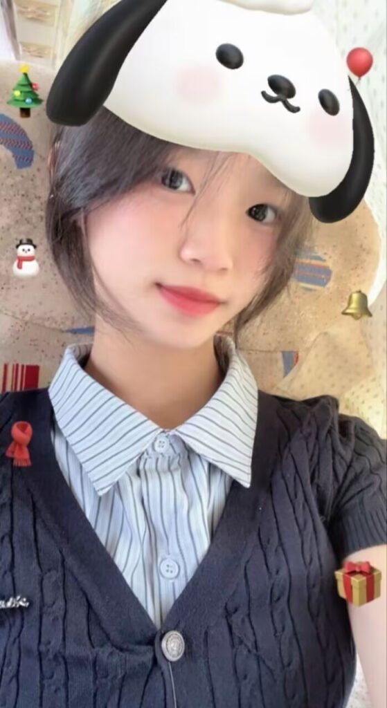 高颜值网红邢可欣知三当三背刺闺蜜反手就被老同学爆出黑历史