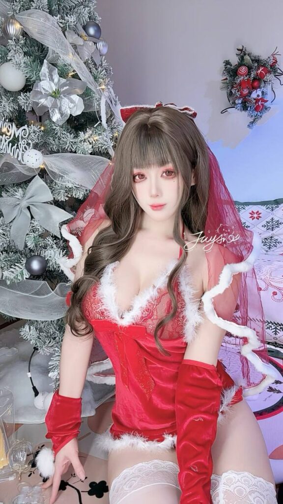 37万粉丝抖音coser福利姬九言是什么鸽子圣诞节福利流出