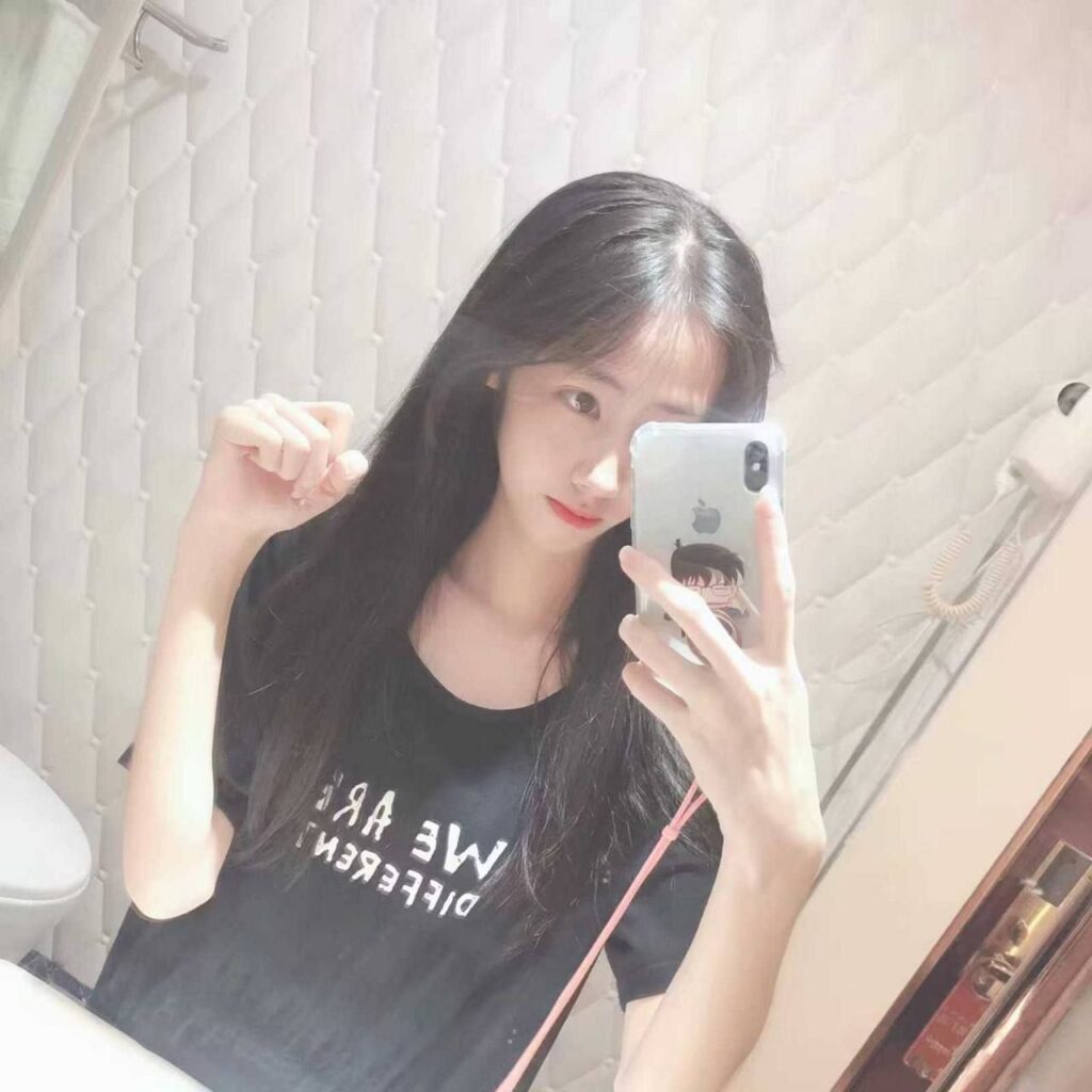 微博推特高人气福利姬丸崽自曝心路历程走心又走肾