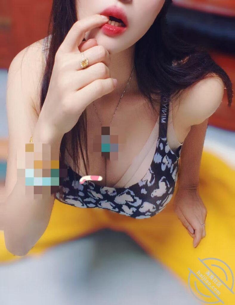 至101章节[长篇连载:亲姐的诱惑]外表这么清纯的一个女人在自己弟弟面前是这样的—来自海角社区的真实故事经历