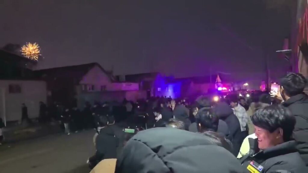 山东滨州博兴东鲁村贝贝和栋栋离婚闹剧粉丝选边站
