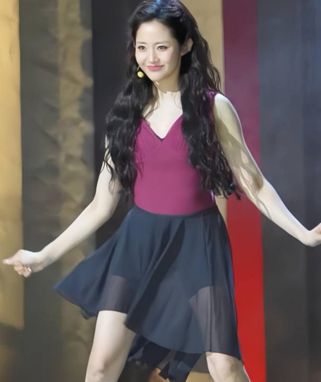 忘年恋新高度音乐家三宝与小25岁娇妻万千惠婚礼果照迎宾