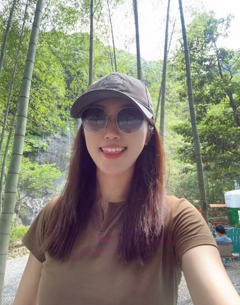 抖音模范夫妻历老二人设翻车被妻子实锤出轨女粉