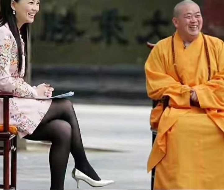 内地综艺一姐李湘被全网封禁多个平台账户禁言