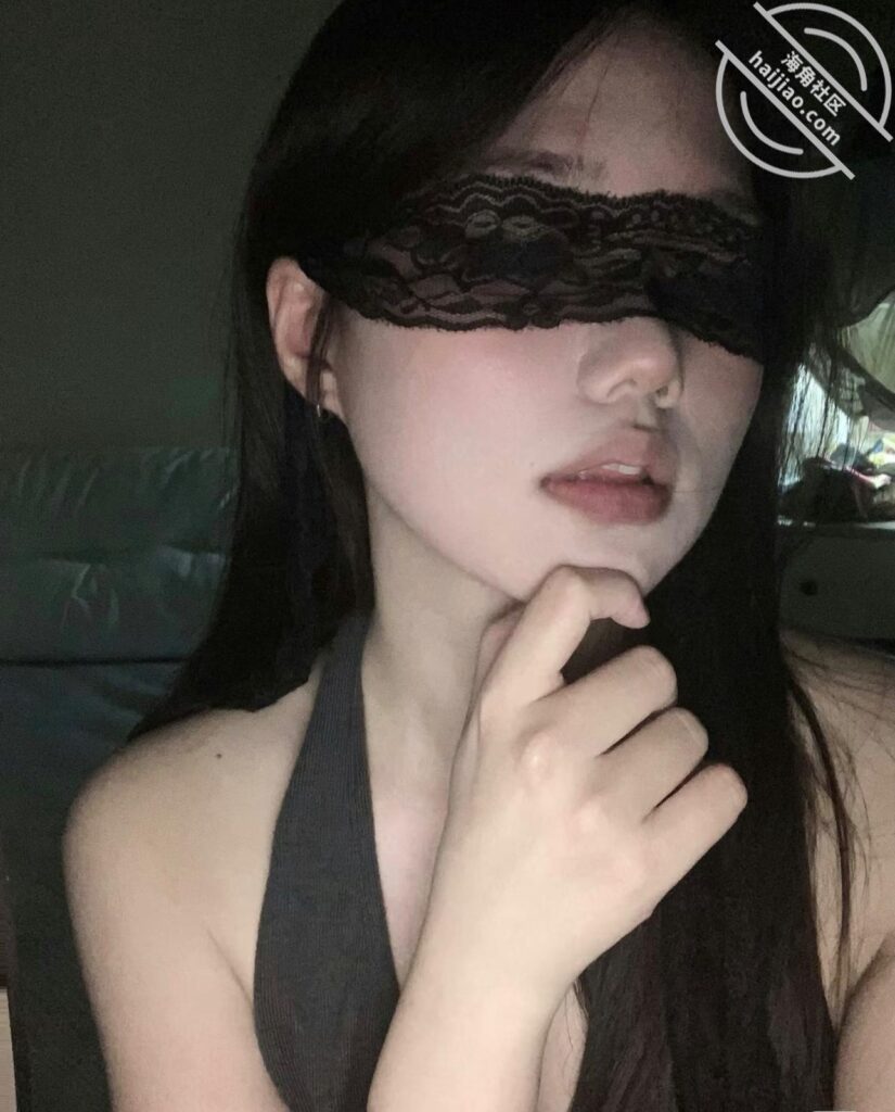[长篇连载:爱上了继父]我的心告诉我我想吸引他-来自海角社区的真实故事经历