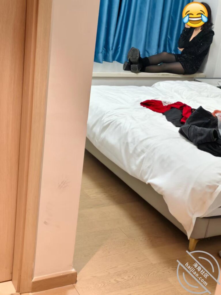 [长篇连载:勾人俏妈妈]每天穿得这么风搔头顶已经一片绿-来自海角社区的真实故事经历