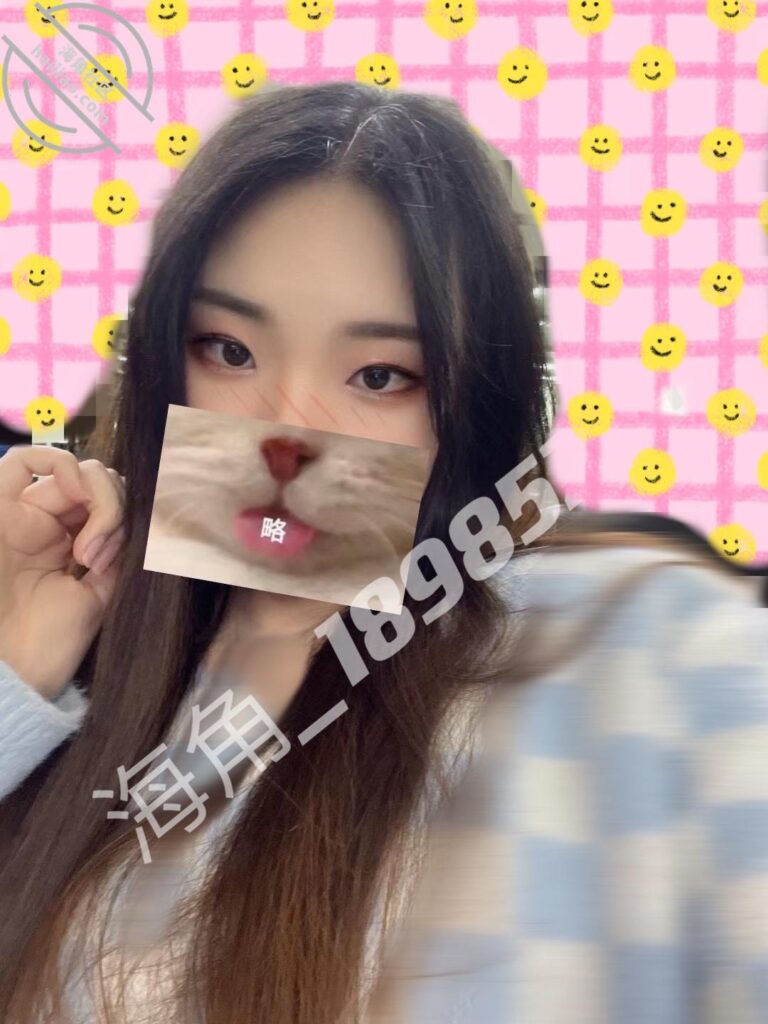 [长篇连载:美腿表姐是丝袜控]被前男友滋润的她反正看的我眼睛发直-来自海角社区的真实故事经历