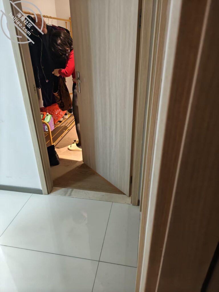 [长篇连载:勾人俏妈妈]每天穿得这么风搔头顶已经一片绿-来自海角社区的真实故事经历