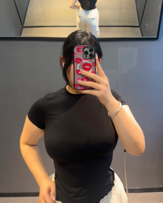 34万粉丝抖音擦边网红小杋别瘦超反差bbw健身女私拍福利