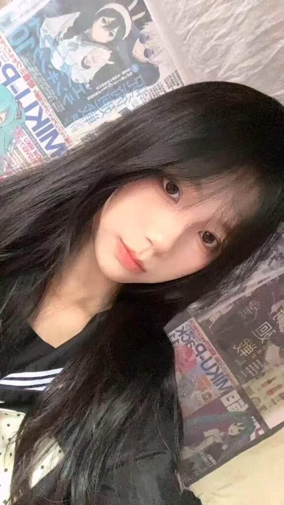 宿舍战神一夜爆火大学生福利姬马丹妮露脸下海视频流出
