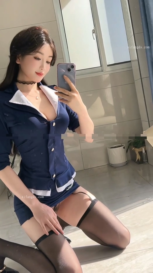 67万粉丝抖音美腿御姐小久红惨遭封号私拍视频流出
