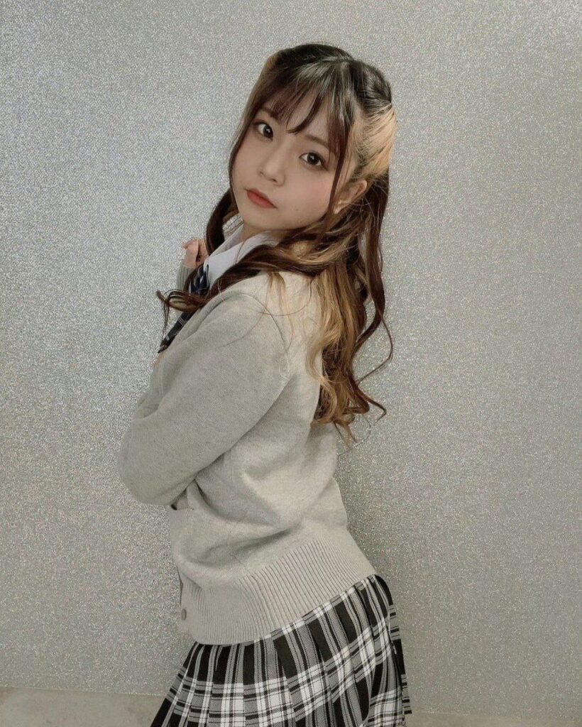 日本清纯地下偶像樋口彩真身曝光曾是av顶级女友永野一夏