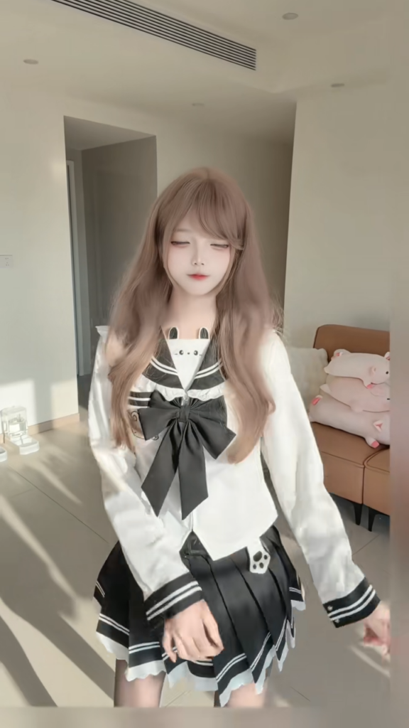 13万粉丝抖音清纯少女网红小鱼大王不雅视频外流