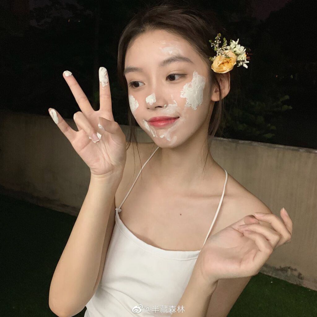 刘阳出轨半藏森林事件又等热搜阿沁直播曝细节