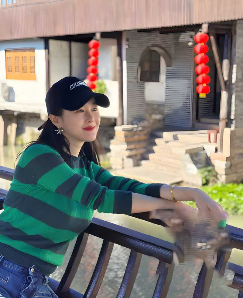 湖南科技大学明星球员浏阳邱继翔被女友实锤与队友亲妈乱x地下情