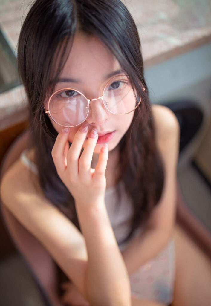 微博福利姬精绝女王林书辞顶级反差嫩妹定制作品流出