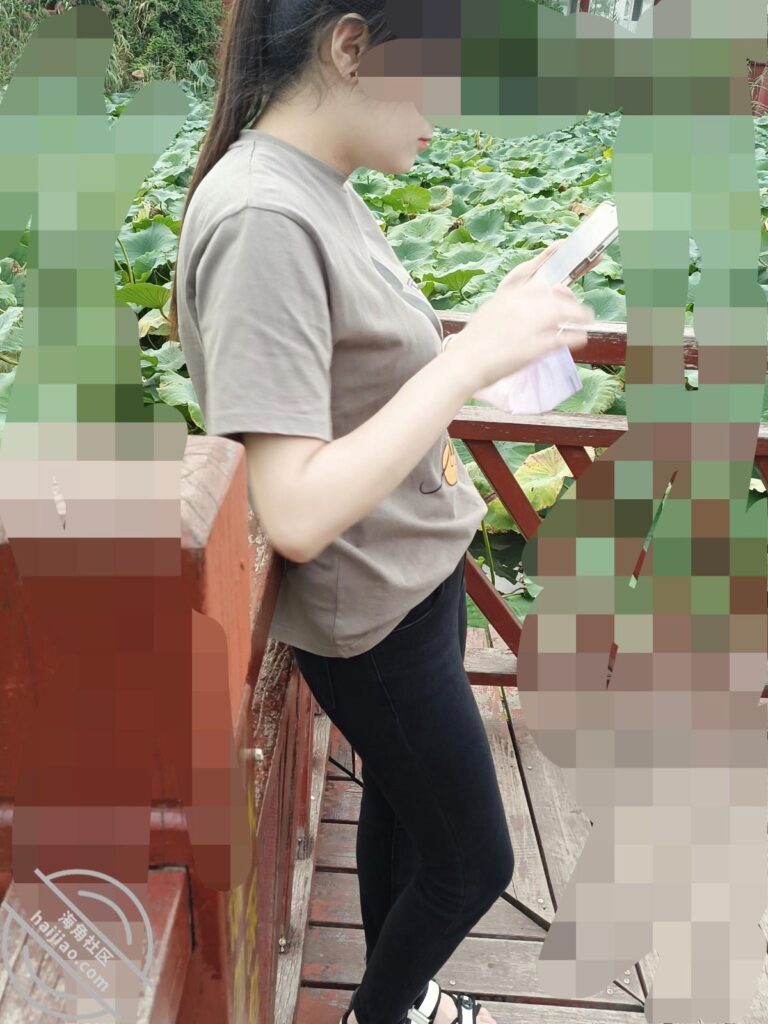 [长篇连载:干姐姐干妹妹]只有我和姐在家一直想干我姐不知道怎么下手-来自海角社区的真实故事经历